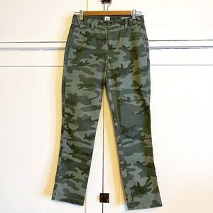 Gap Girlfriend Chino Olive Green Camo Pants